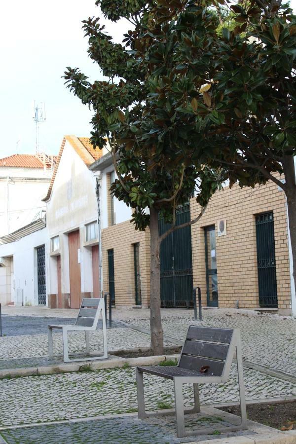 Casa Do Tejo De Alcochete Villa Exterior photo